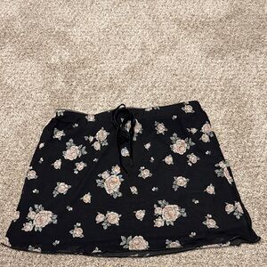 Forever 21 Black Floral Mini Skirt